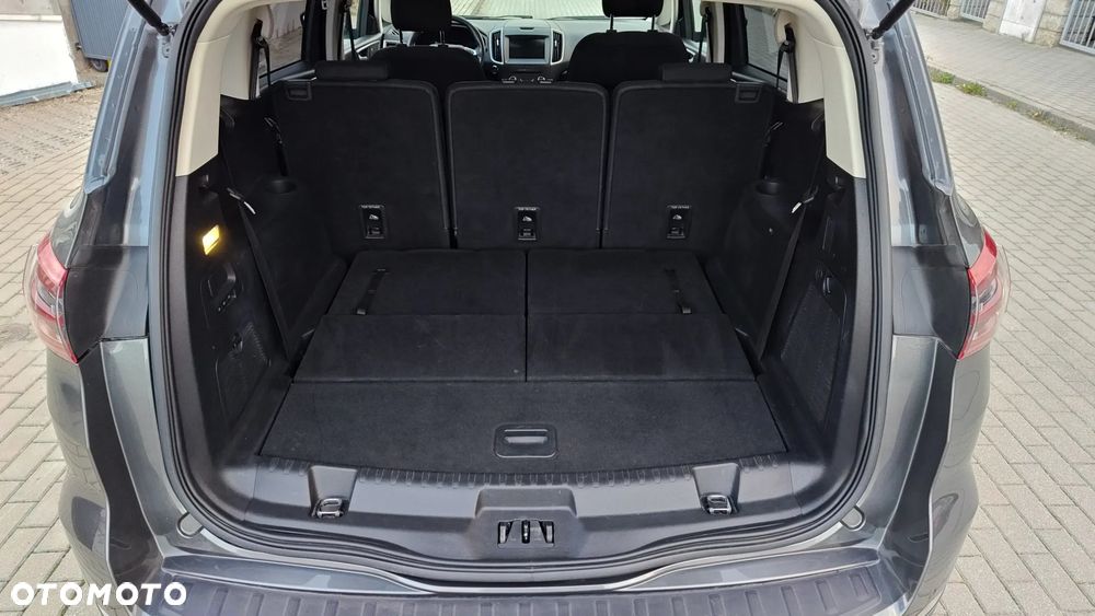 Ford S-Max 2.0 TDCi Trend PowerShift - 17