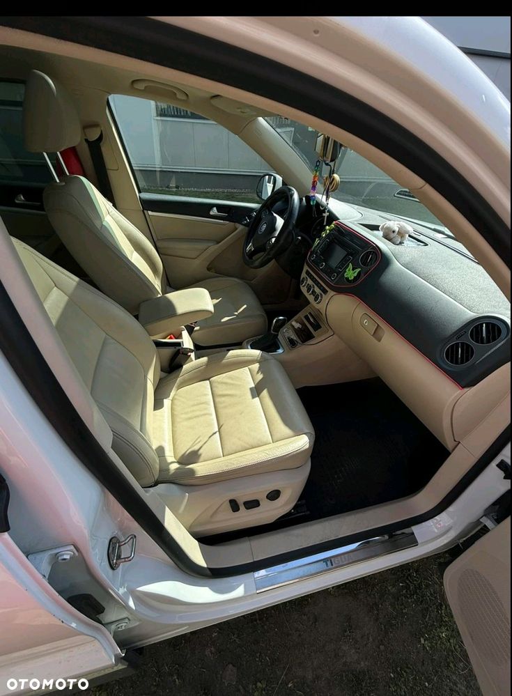 Volkswagen Tiguan 2.0 TSI 4Mot Sport&Style DSG - 4
