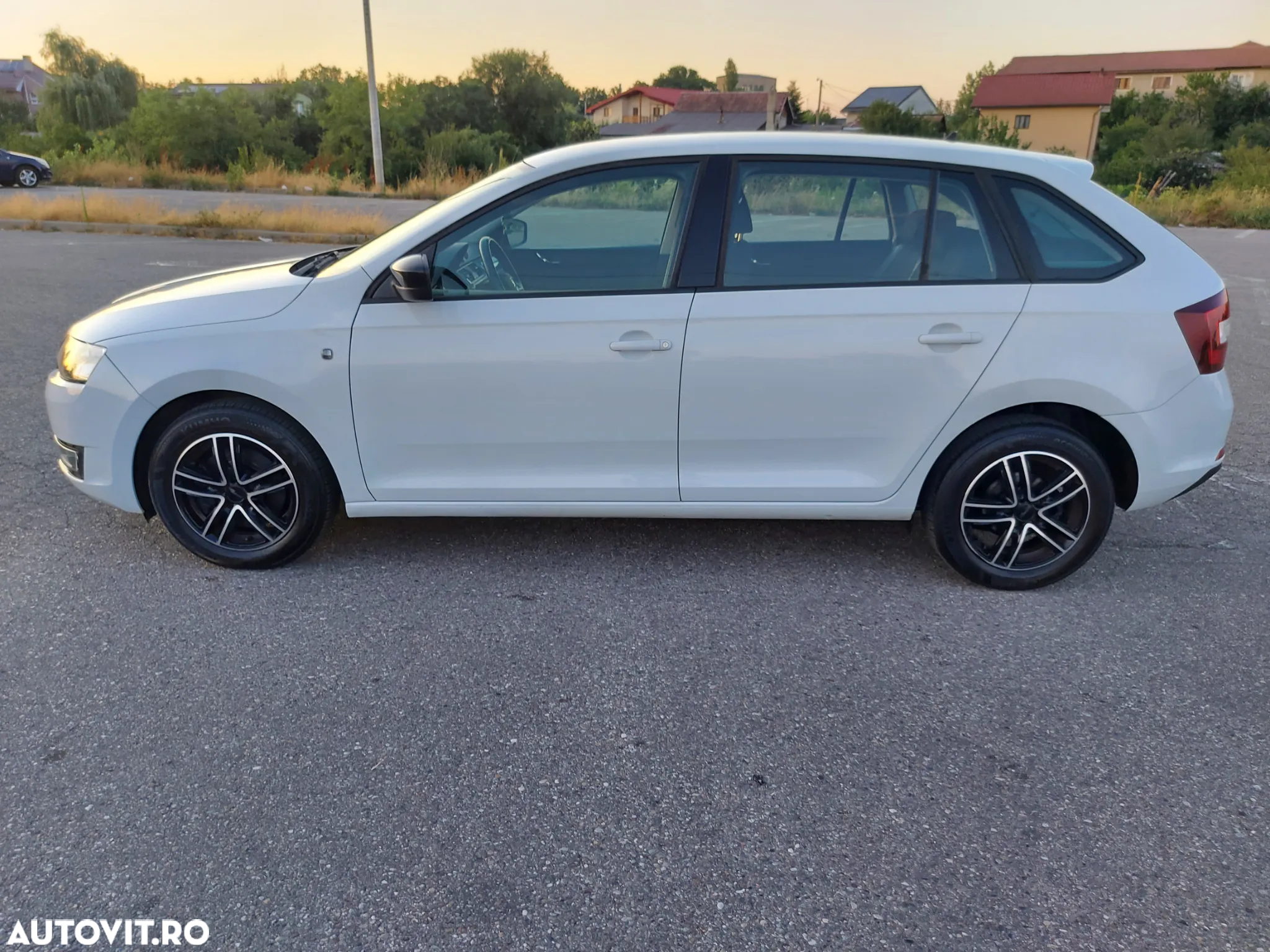 Skoda RAPID - 3