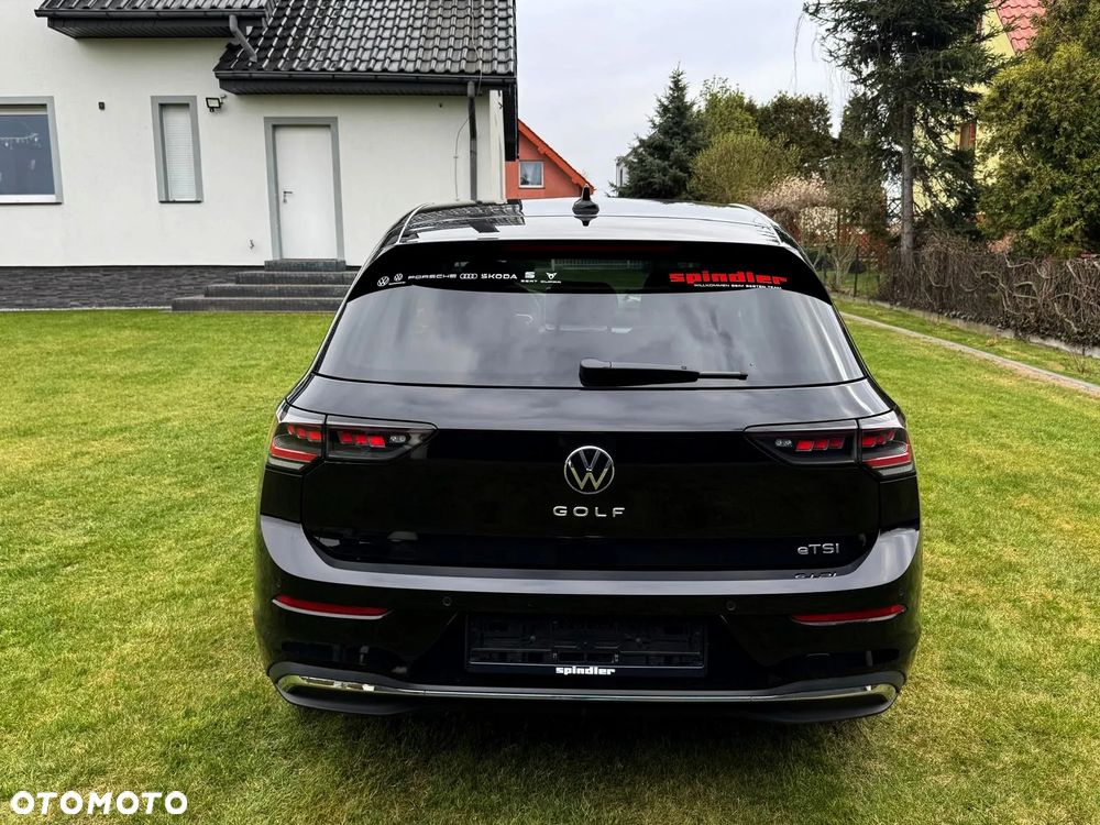 Volkswagen Golf - 3