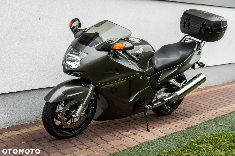 Honda CBR - 6