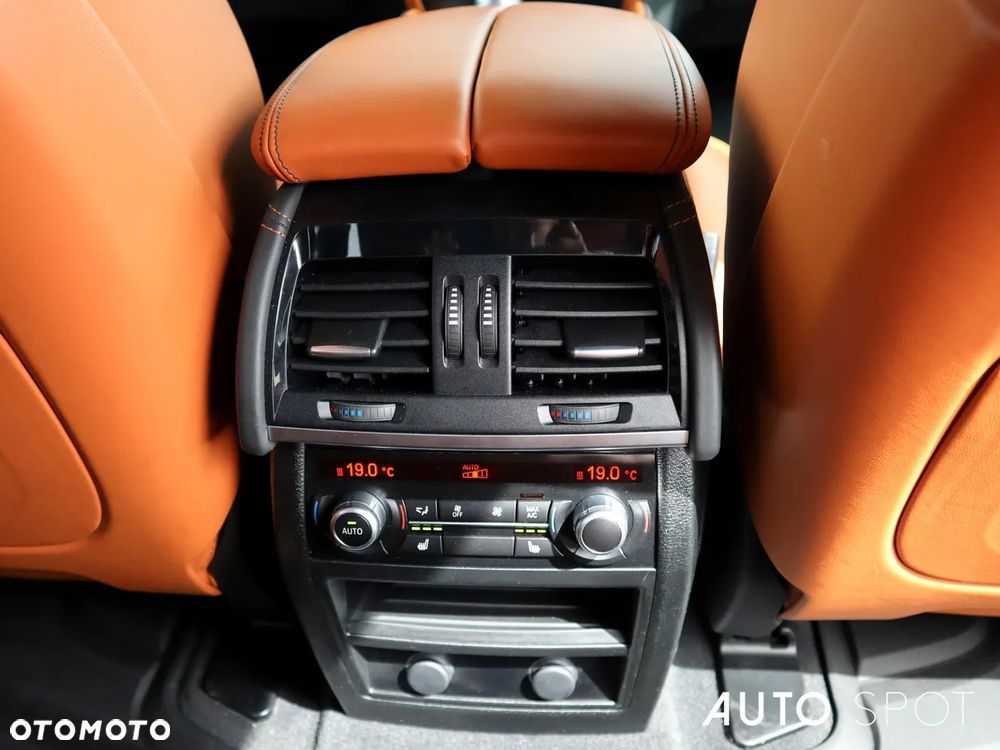 BMW X5 M Standard - 41