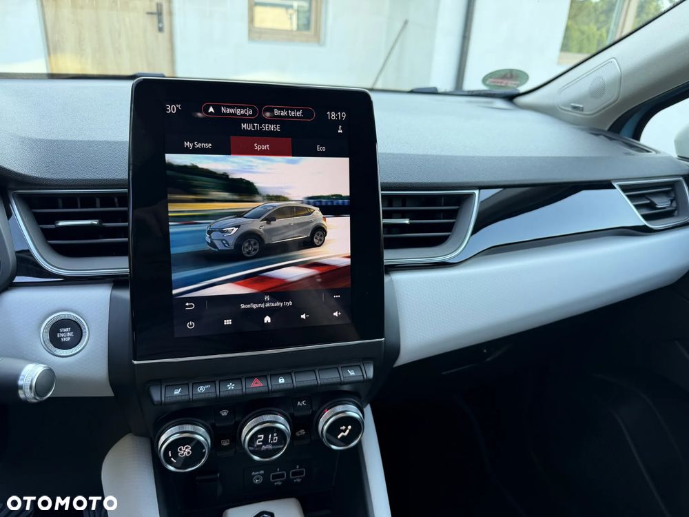Renault Captur - 26