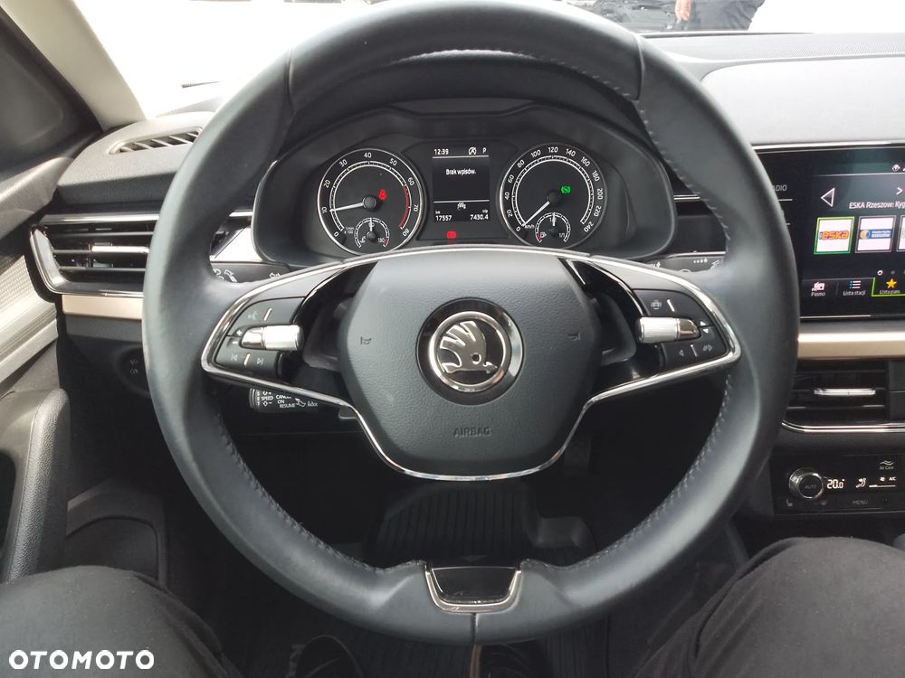 Skoda Kamiq 1.0 TSI Style DSG - 8