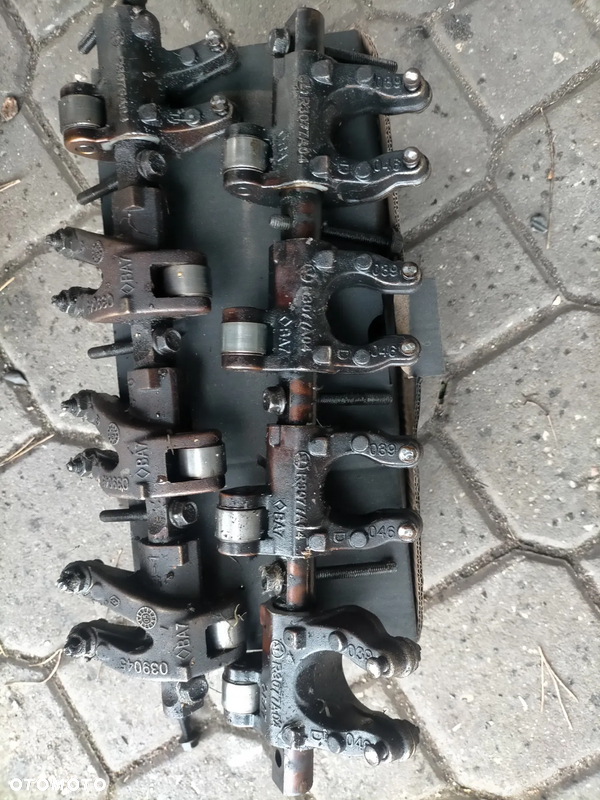 Dźwigienka Zaworowa 132857192R 1,2 16v D4F Renault Clio II Kangoo Thalia Twingo ClIo III 7701049894