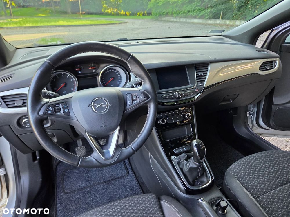 Opel Astra 1.2 T Business Elegance S&S - 20