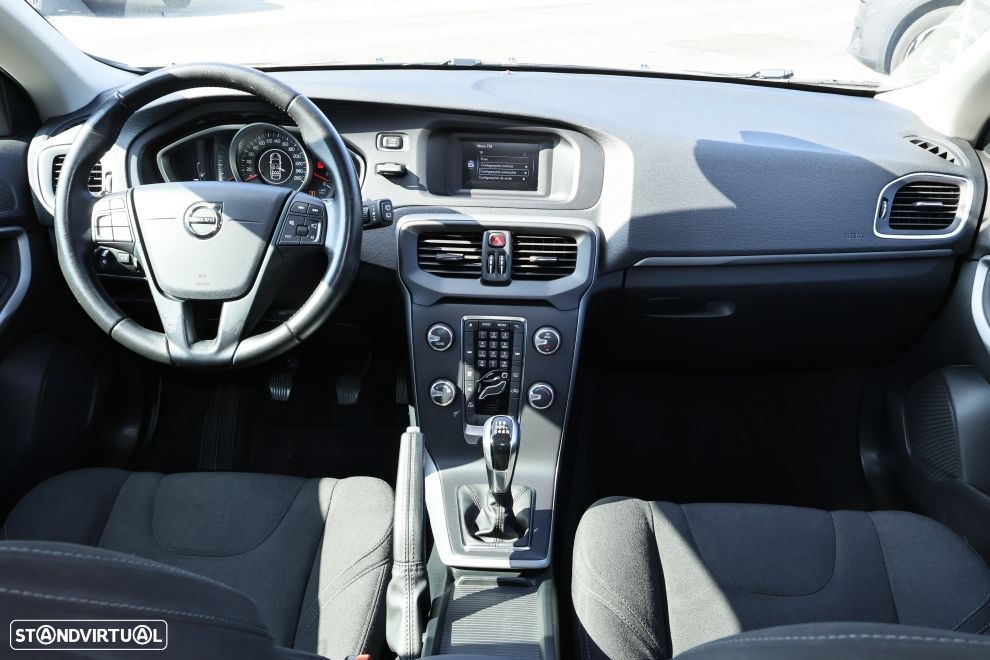 Volvo V40 2.0 D2 Kinetic Eco - 10