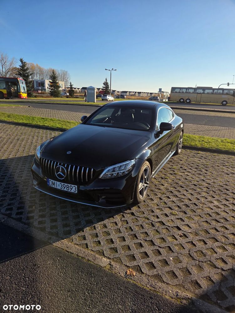 Mercedes-Benz Klasa C 300 4Matic 9G-TRONIC AMG Line Plus - 2