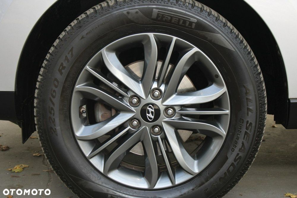 Hyundai ix35 1.6 2WD Fifa World Cup Edition - 36