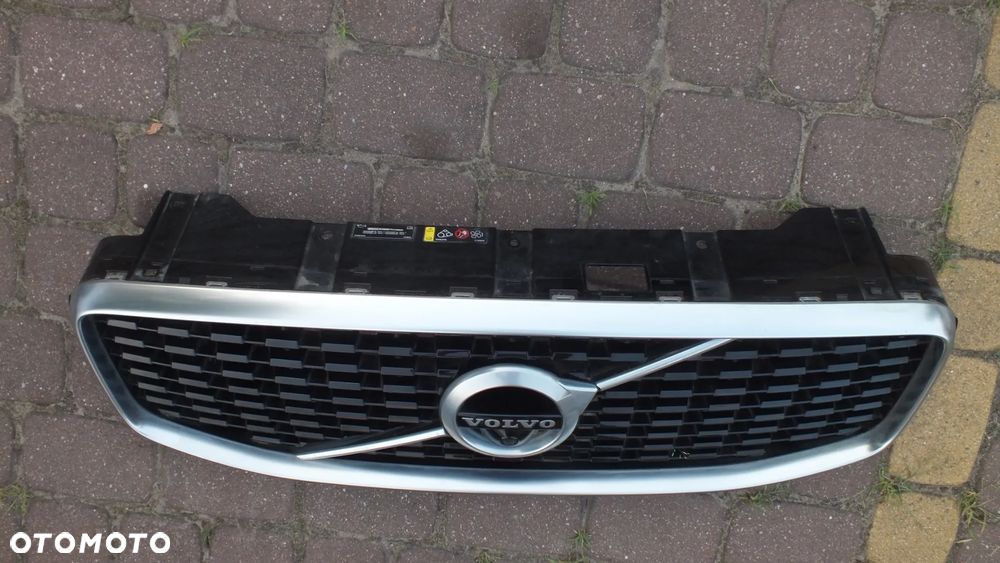 Atrapa zderzaka gril Volvo XC60 II R-Design - 4