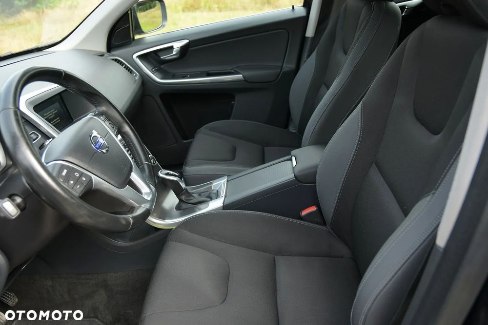 Volvo XC 60 - 26