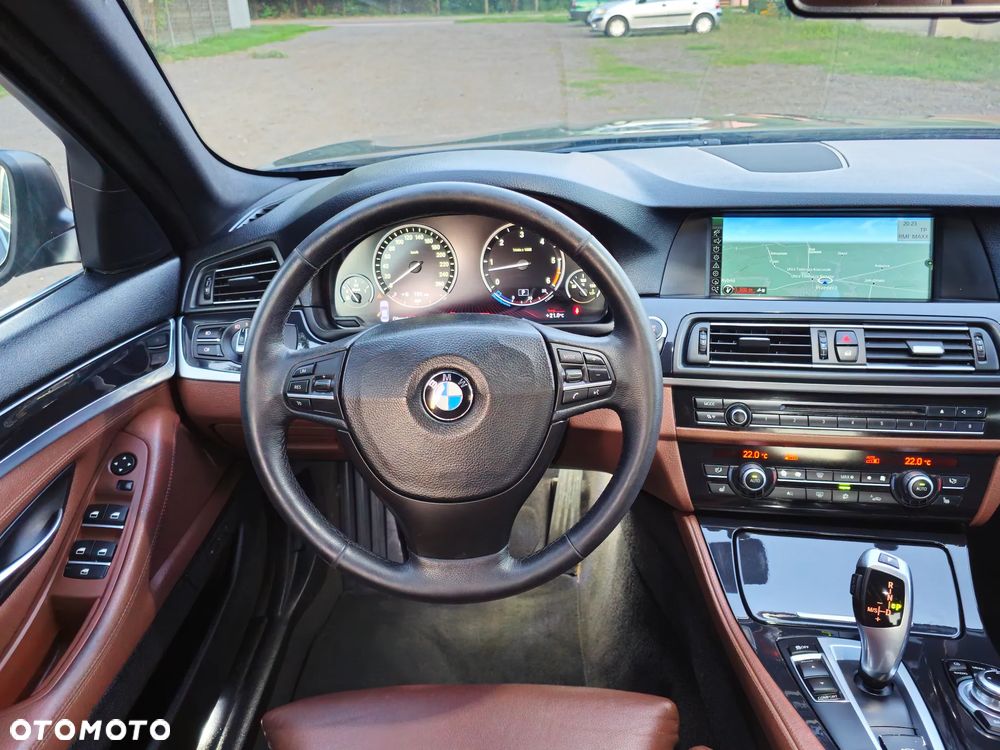 BMW Seria 5 530d Luxury Line - 7