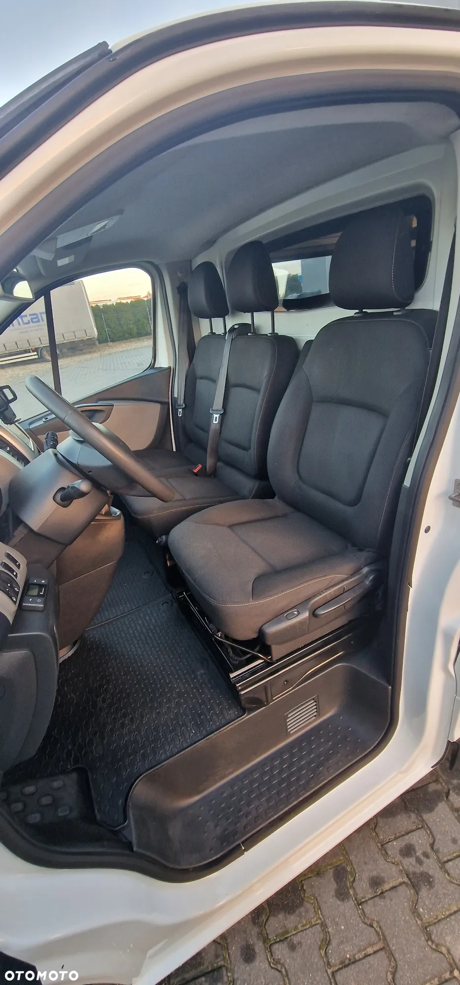 Renault TRAFIC  WARSZTAT KAMERA NAVI VAT23% - 14