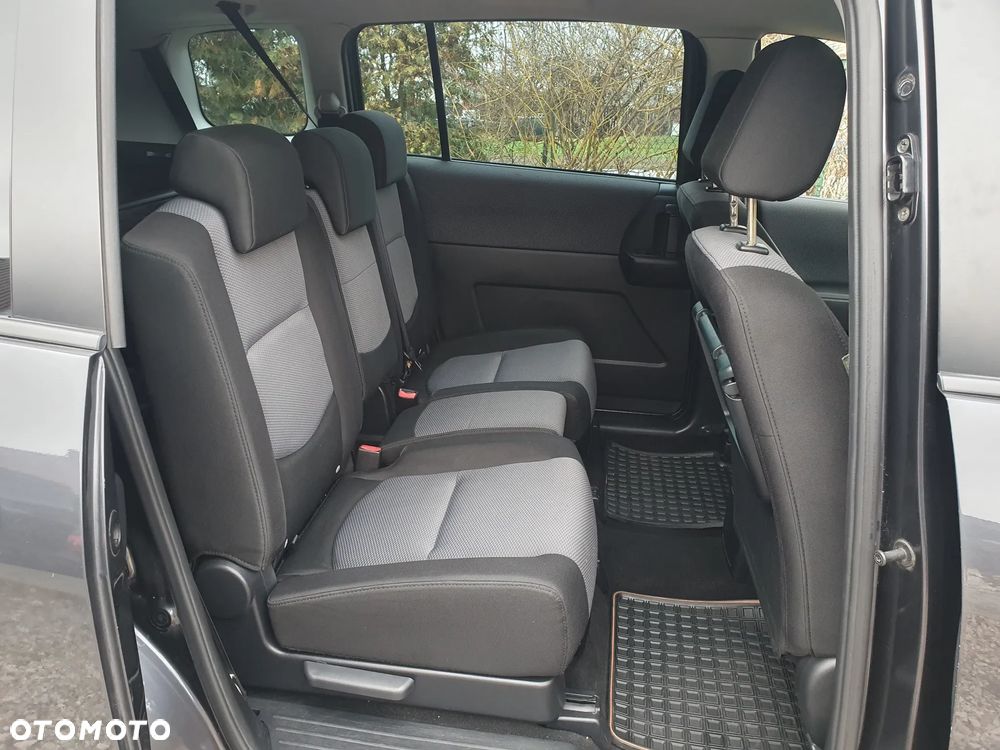 Mazda 5 2.0 Active - 22
