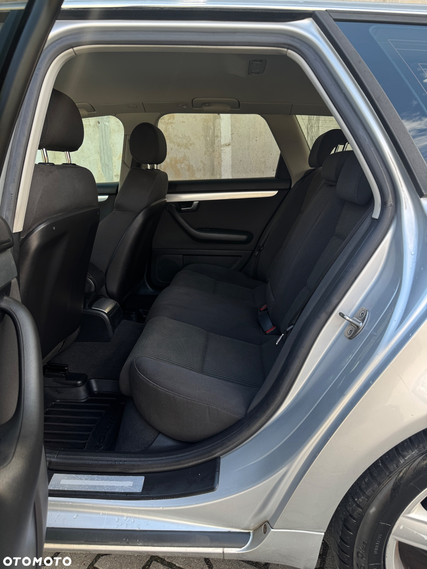 Audi A4 Avant 2.0 TDI - 12