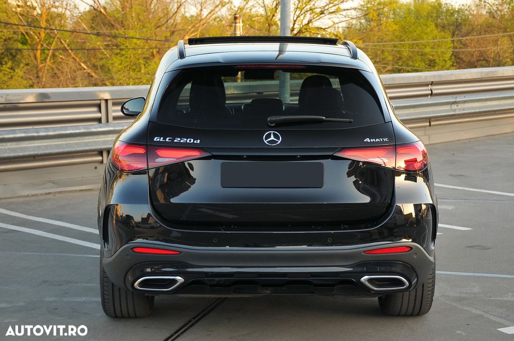 Mercedes-Benz GLC 220 d 4MATIC MHEV - 14