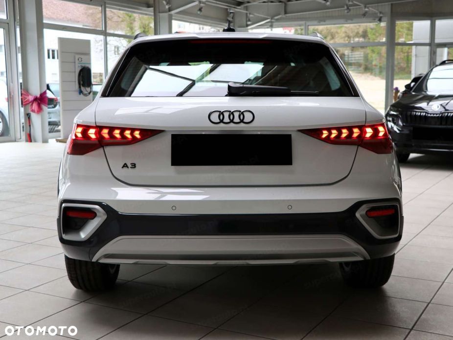 Audi A3 Allstreet - 3
