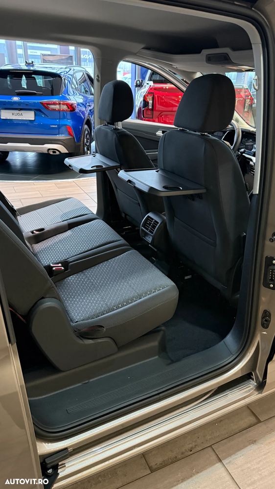 Ford Tourneo Connect 1.5L LWB PHEV Titanium - 24