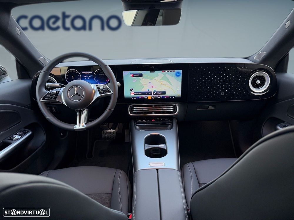 Mercedes-Benz CLA 180 - 12