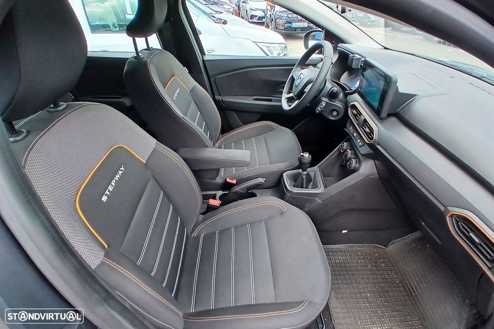 Dacia Sandero - 12