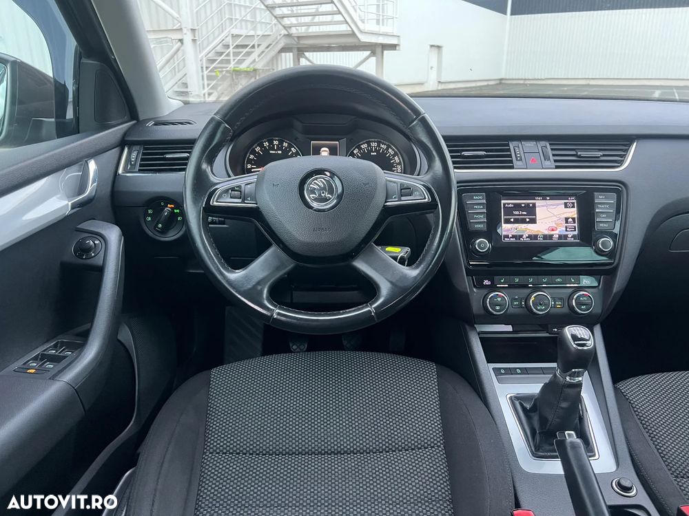 Skoda Octavia 1.6 TDI Ambition - 23