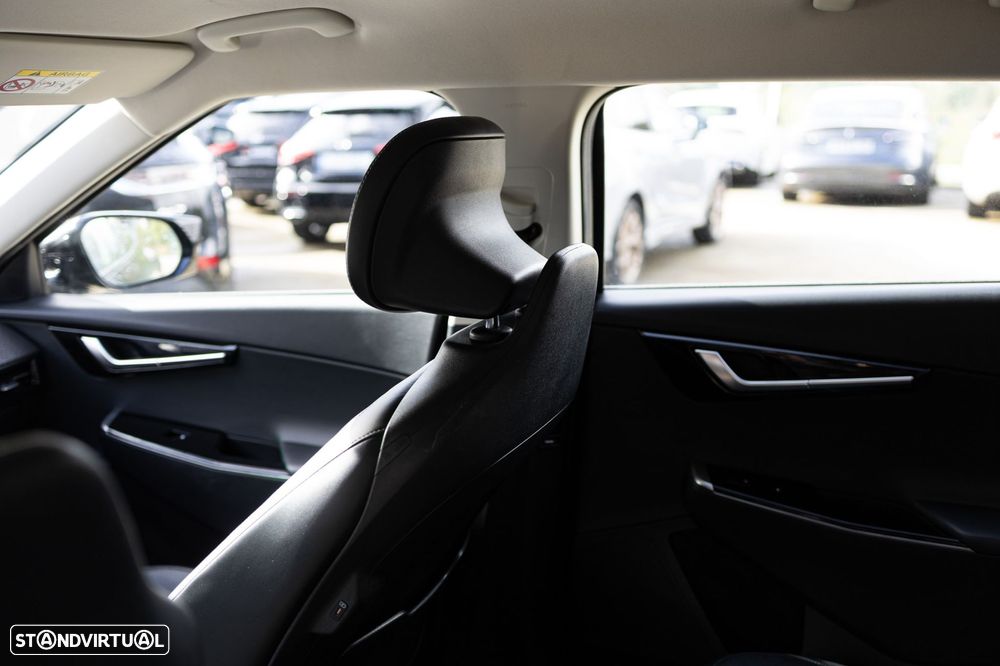 Kia EV6 77.4 kWh Tech - 28