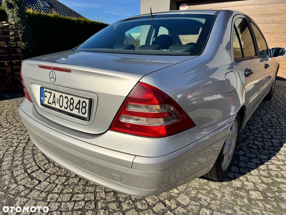 Mercedes-Benz Klasa C - 9