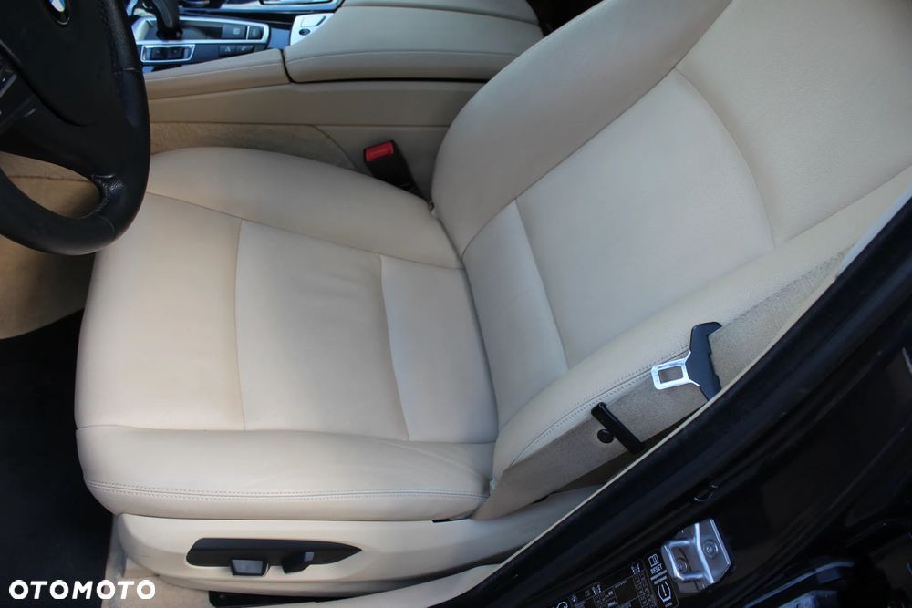 BMW Seria 5 520d Edition Fleet Exclusive - 22