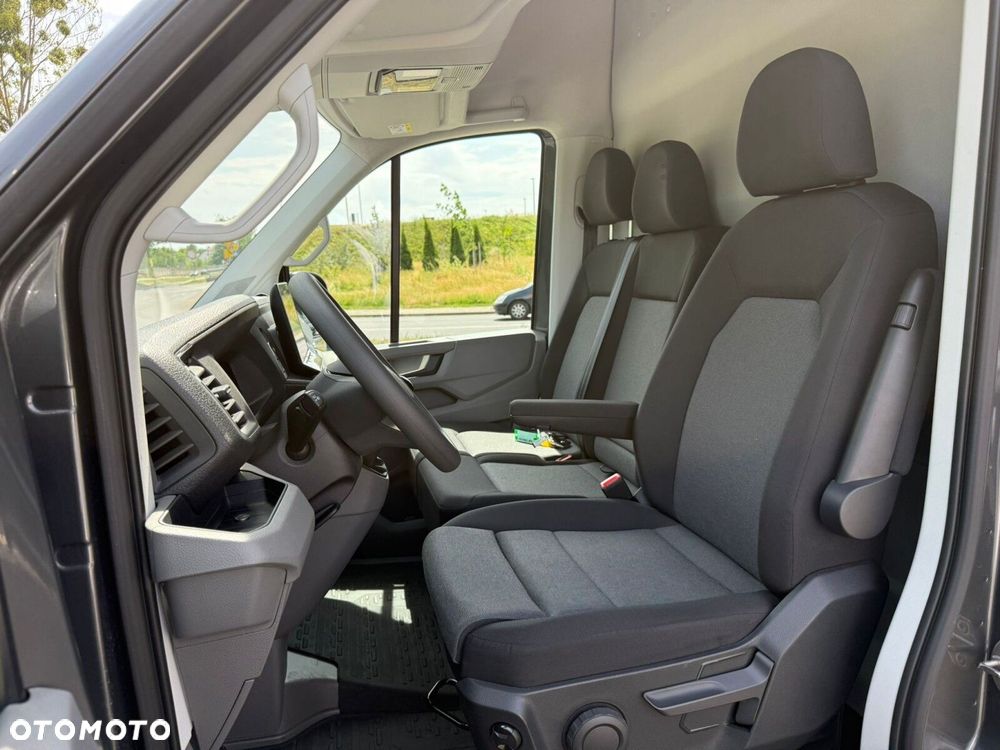 Volkswagen Crafter 35 furgon 177KM 3640 - 14