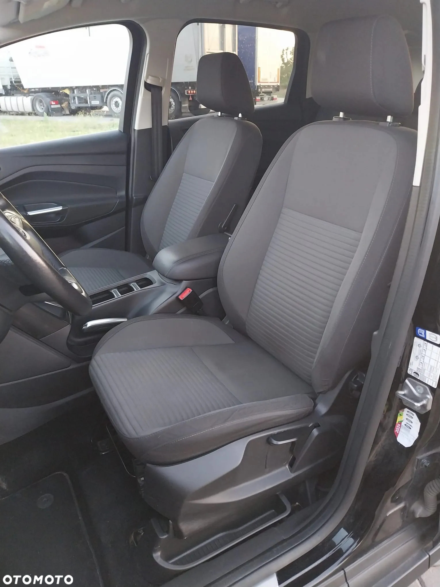 Ford C-MAX 1.5 EcoBoost Start-Stop-System Titanium - 15