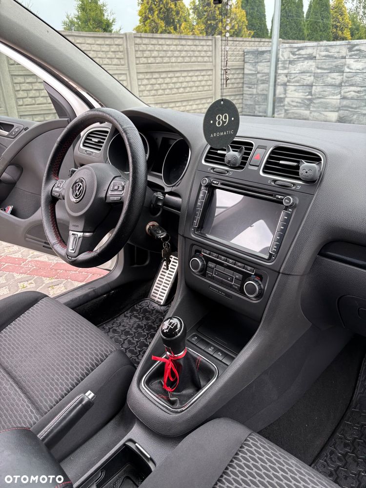 Volkswagen Golf 1.6 TDI Comfortline - 12