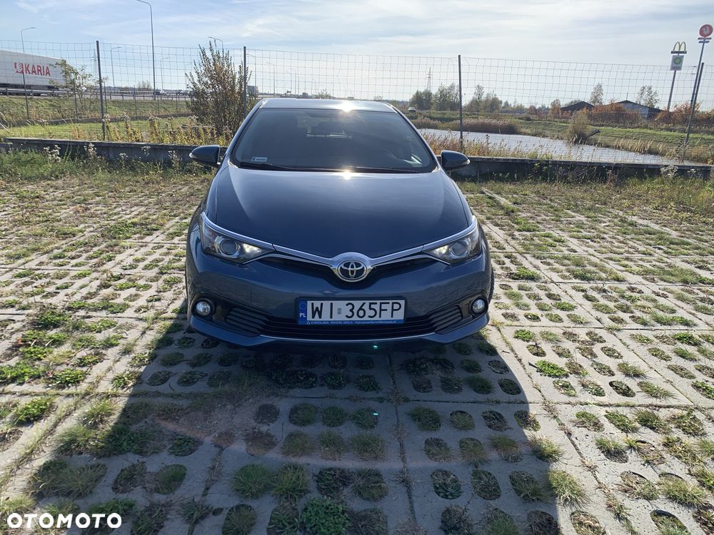 Toyota Auris - 4