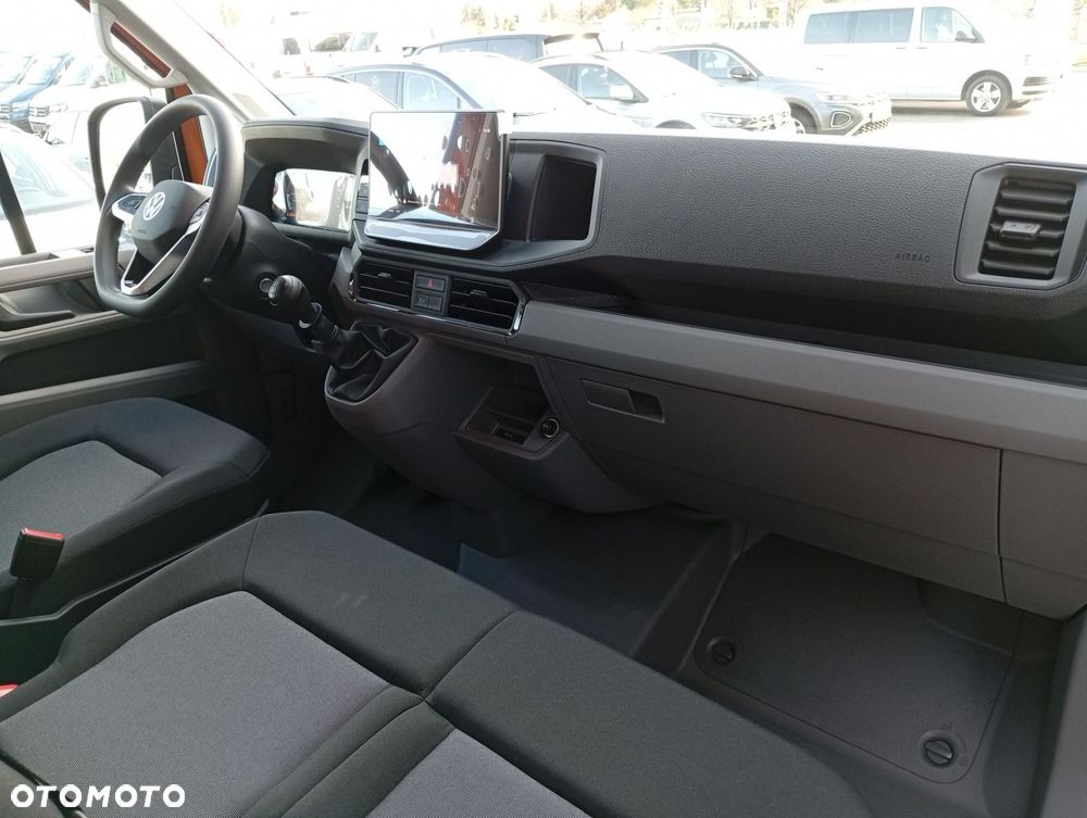 Volkswagen Crafter - 11