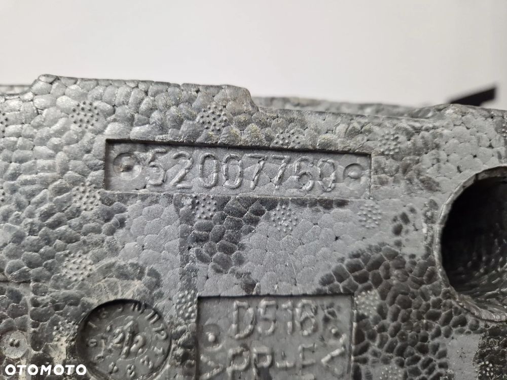 Absorber przedniego zderzaka Fiat 500 - 4