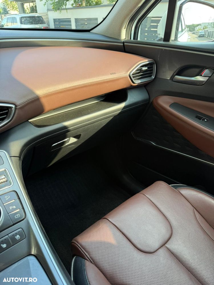 Hyundai Santa Fe 1.6 l 265 CP 4WD 6AT Luxury - 26