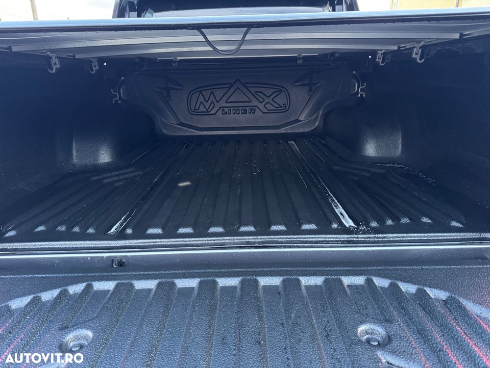 Toyota Hilux 4x4 Double Cab Autm. GR Sport - 22