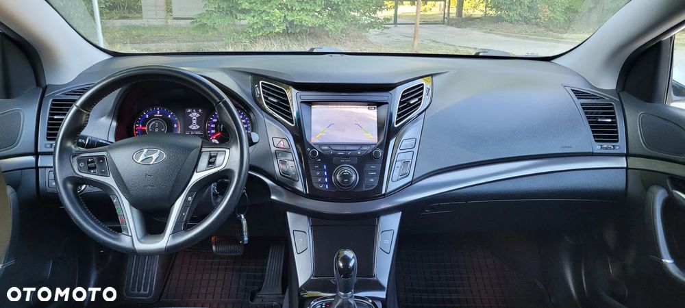 Hyundai i40 Kombi 1.7 CRDi DCT Premium - 16