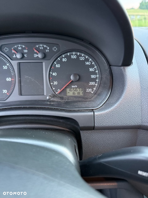 Volkswagen Polo - 13