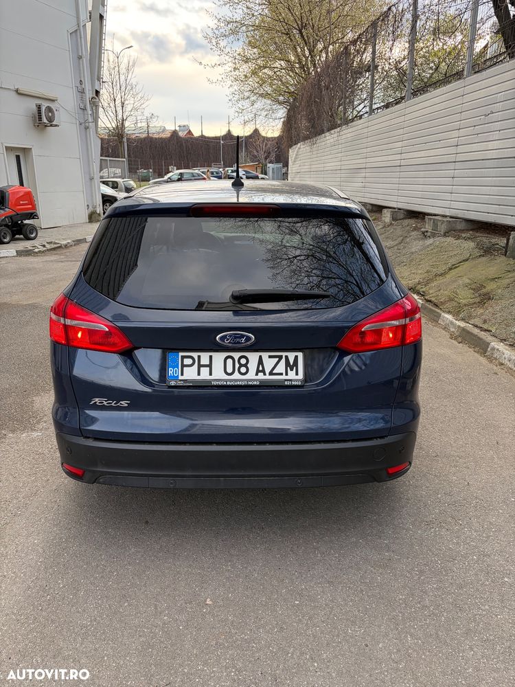 Ford Focus - 4