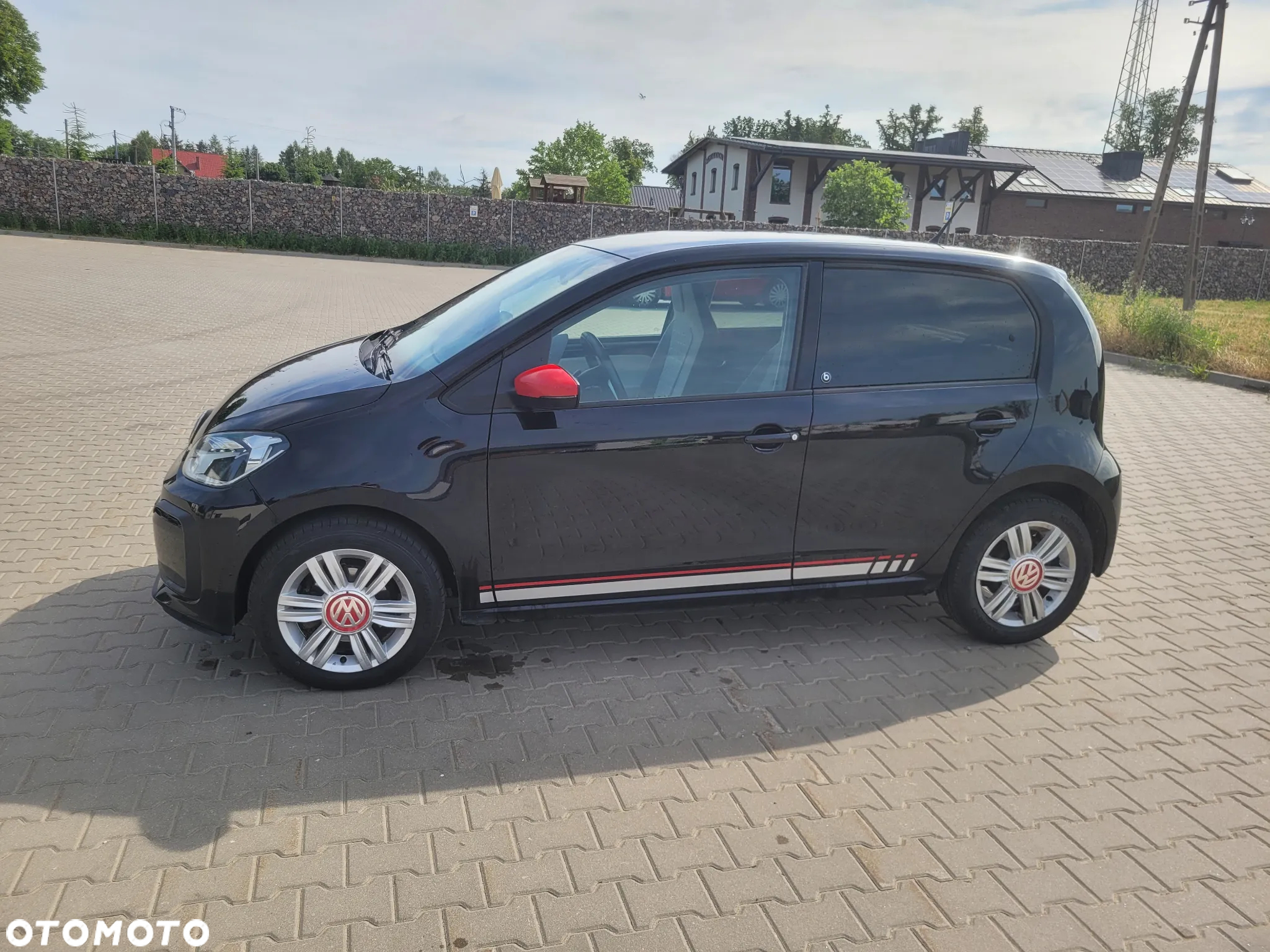 Volkswagen up! 1.0 TSI beats - 4