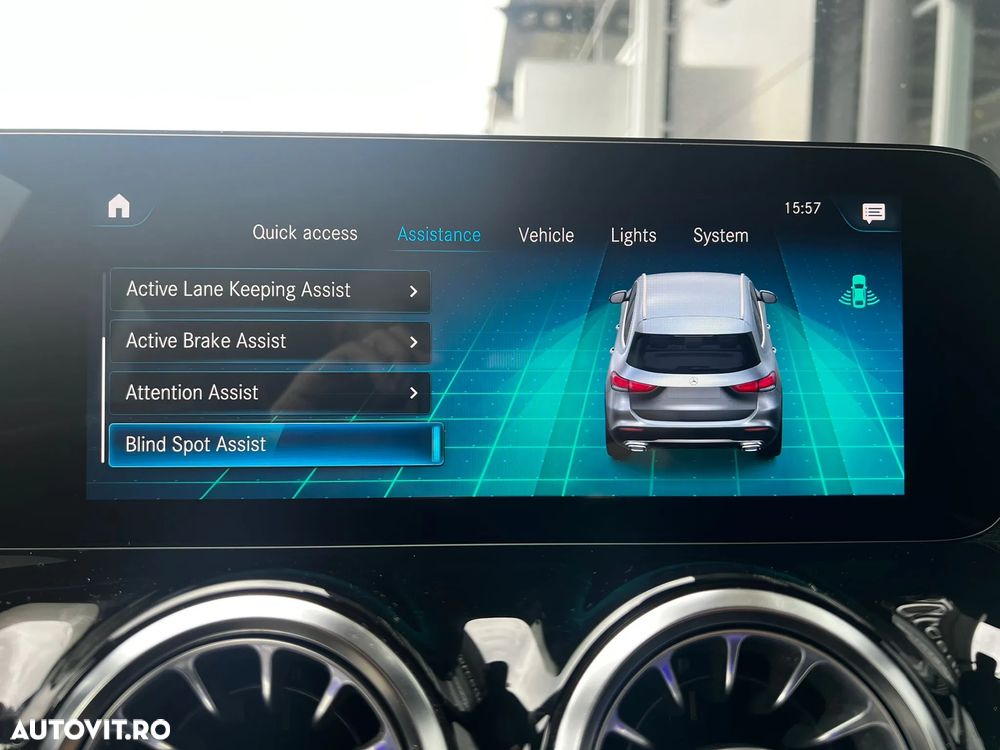 Mercedes-Benz GLA 200 d 8G-DCT - 22