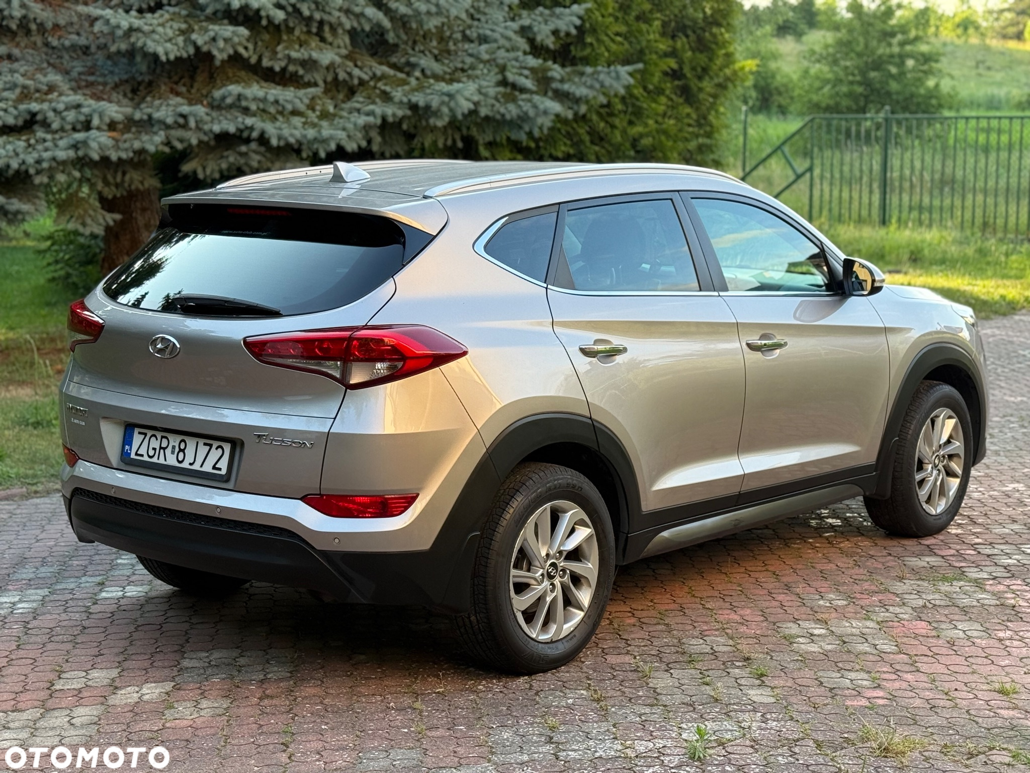 Hyundai Tucson 1.7 CRDI BlueDrive GO 2WD - 4