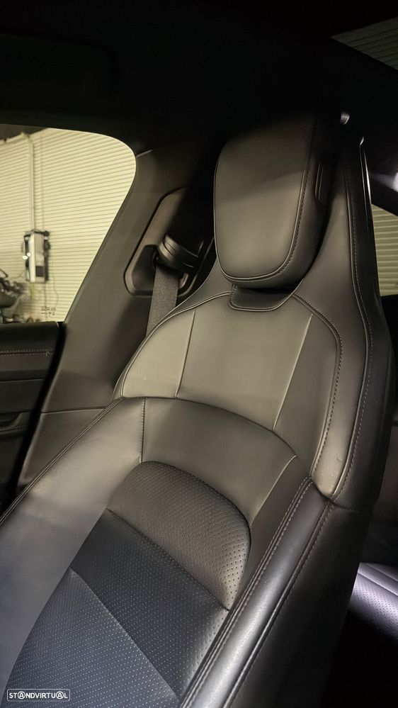 Porsche Taycan 4S - 10