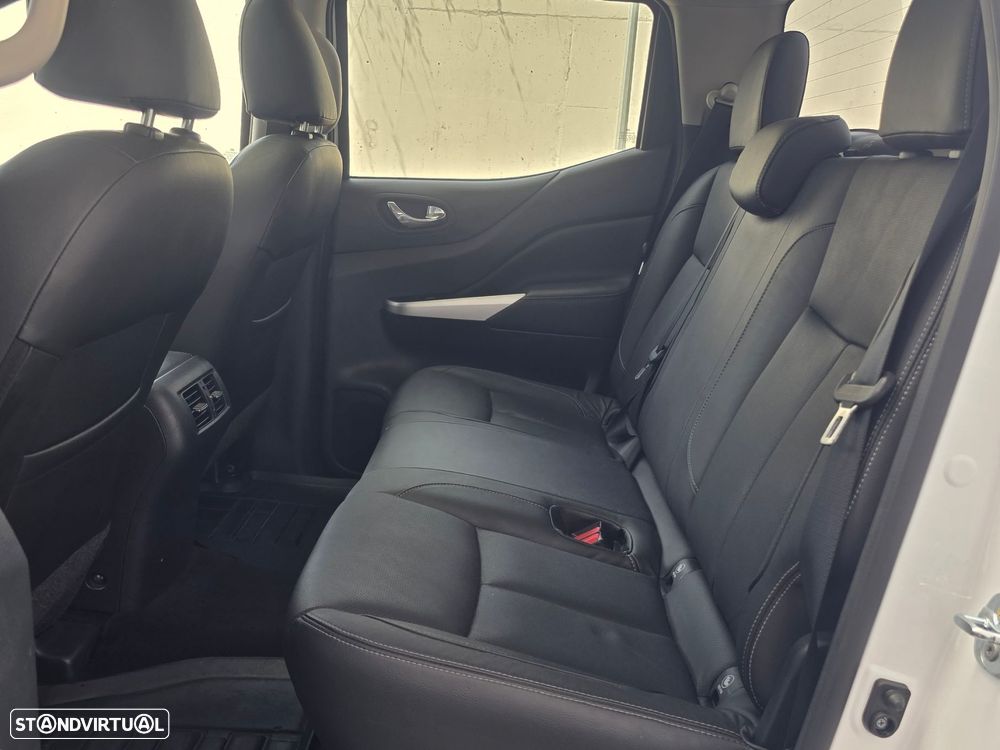 Nissan Navara 2.3 dCi CD 4WD N-Connecta Nav+Barras - 13
