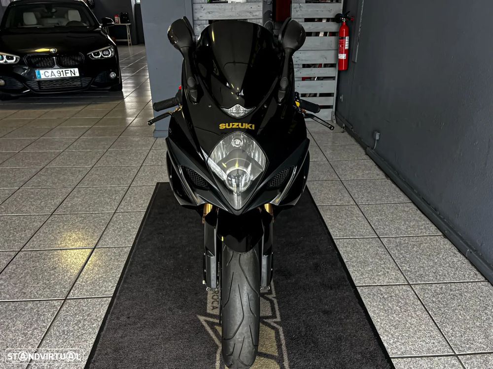 Suzuki GSX-R - 3