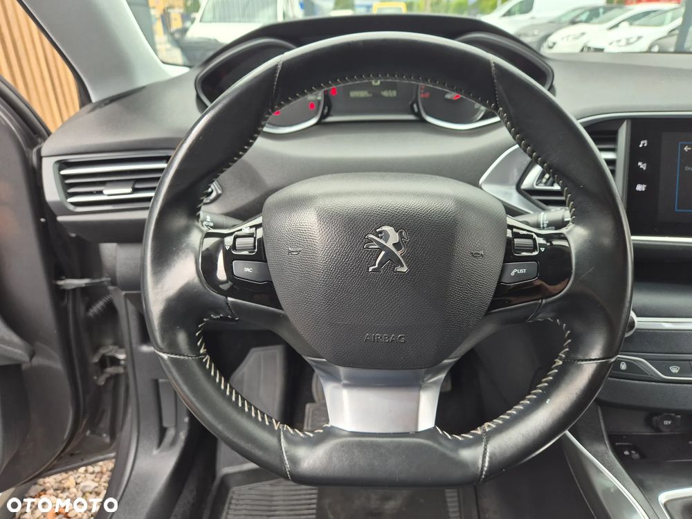 Peugeot 308 BlueHDi 130 Stop & Start Active Pack - 36