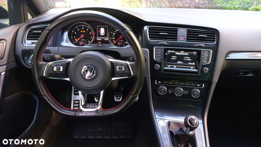 Volkswagen Golf GTI BlueMotion Technology - 12