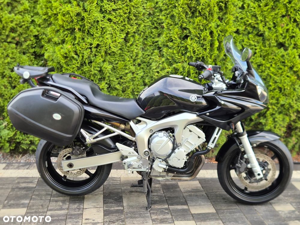 Yamaha FZ6 - 2