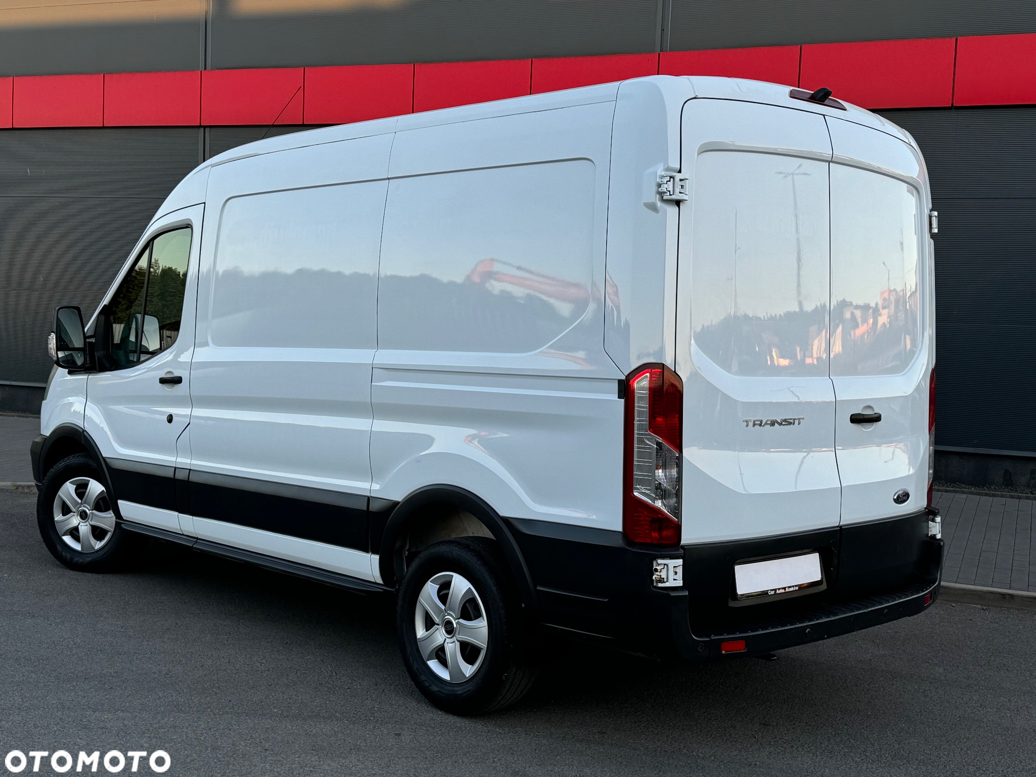 Ford Transit L2H2 - 4