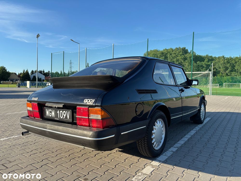 Saab 900 - 10